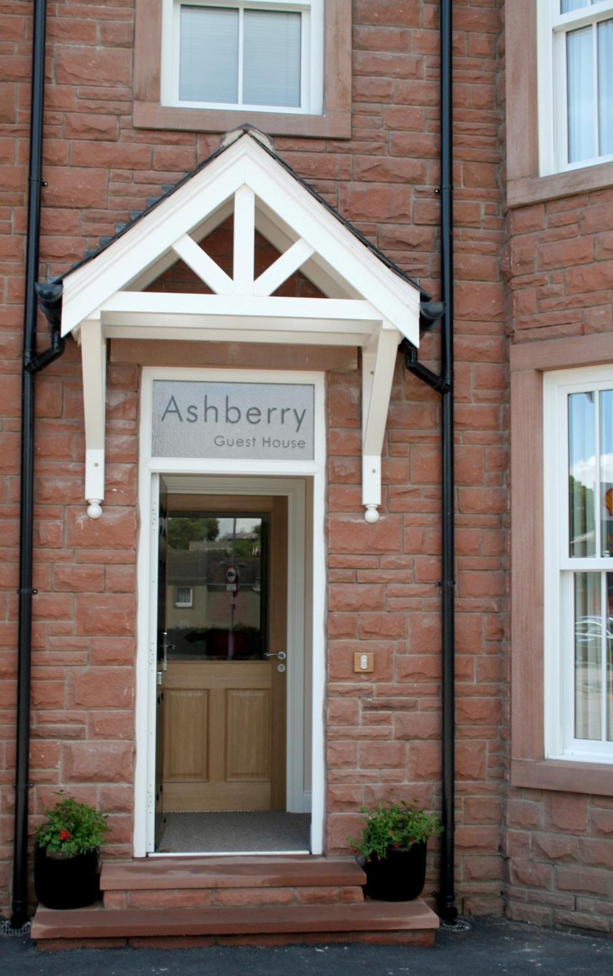 Ashberry Guest House เพนริท ภายนอก รูปภาพ