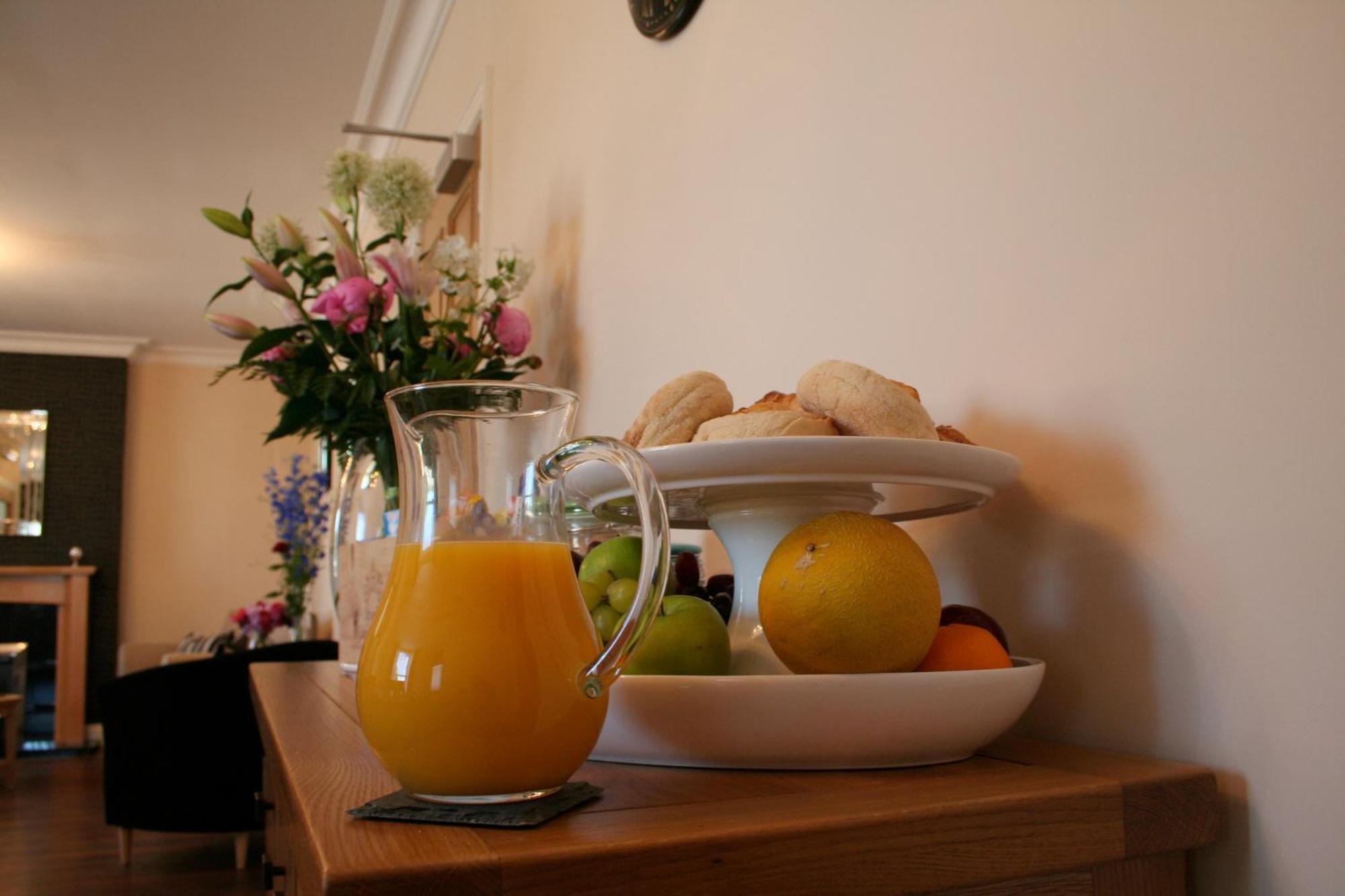 Ashberry Guest House เพนริท ภายนอก รูปภาพ